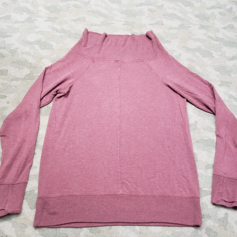 Athleta Sweater Womens Medium Purple‎ Pullover Long Sleeve